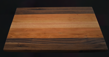 Load image into Gallery viewer, Rustic cutting board
